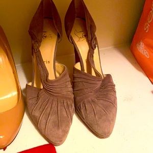 Suede Christian Louboutin pumps size 39 1/2.